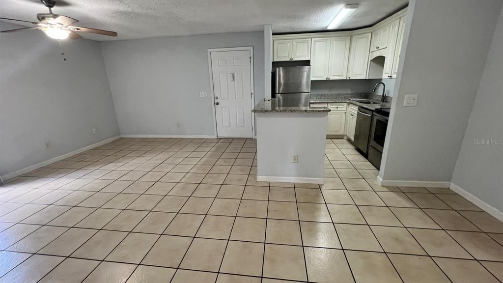 En Venta: $173,000 (2 camas, 2 baños, 846 Pies cuadrados)