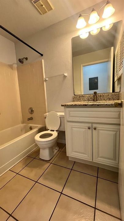 En Venta: $173,000 (2 camas, 2 baños, 846 Pies cuadrados)