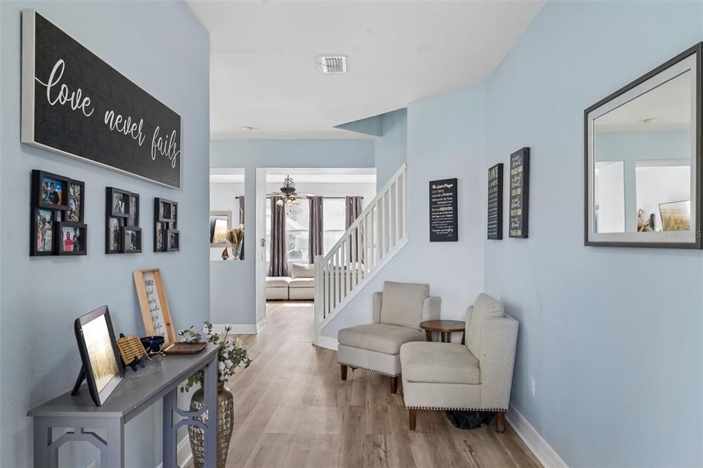 En Venta: $669,000 (5 camas, 3 baños, 2834 Pies cuadrados)