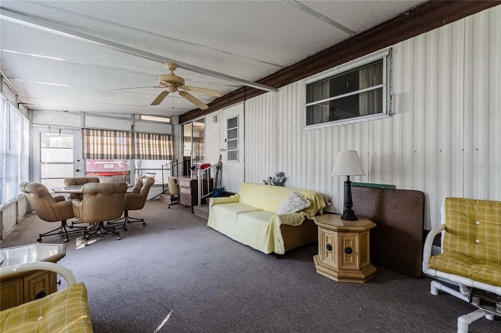 En Venta: $165,000 (3 camas, 2 baños, 1368 Pies cuadrados)