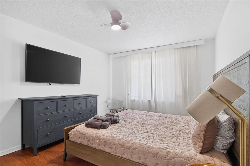 В аренду: $3,800 (3 спален, 2 ванн, 2118 Квадратных фут)