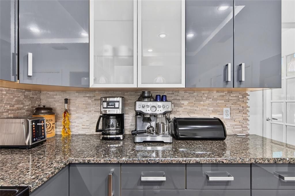 В аренду: $3,800 (3 спален, 2 ванн, 2118 Квадратных фут)
