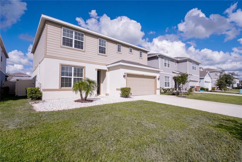 En Venta: $610,000 (5 camas, 3 baños, 2386 Pies cuadrados)