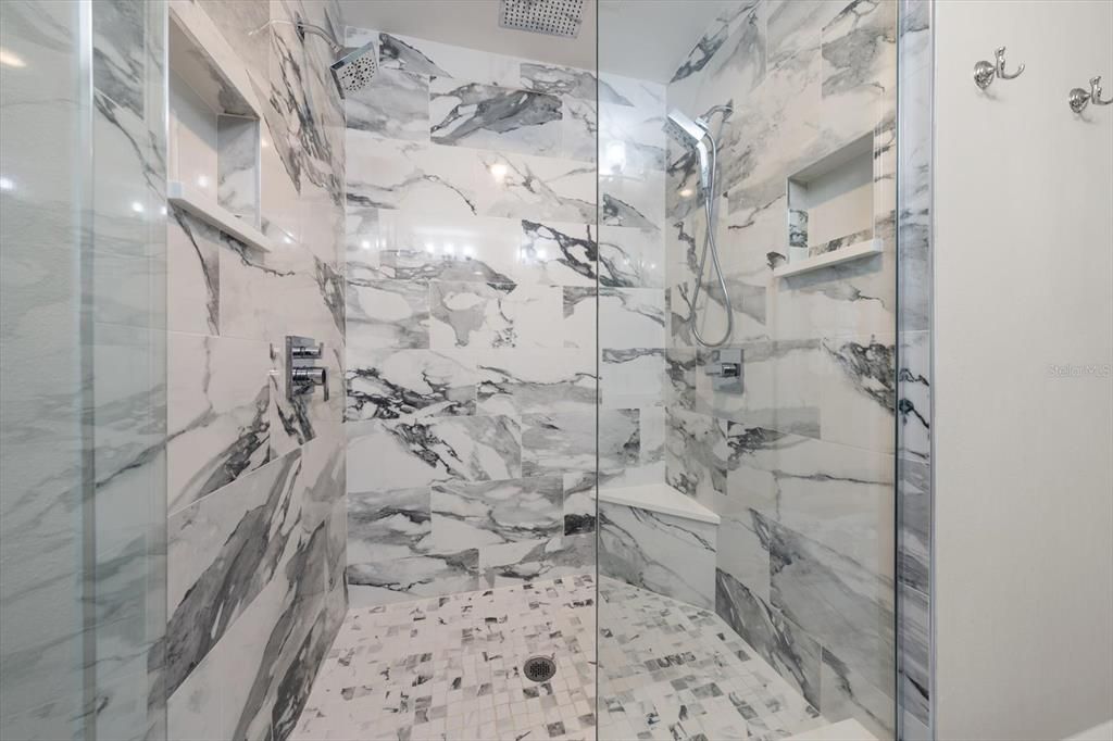 На продажу: $799,000 (3 спален, 2 ванн, 1889 Квадратных фут)