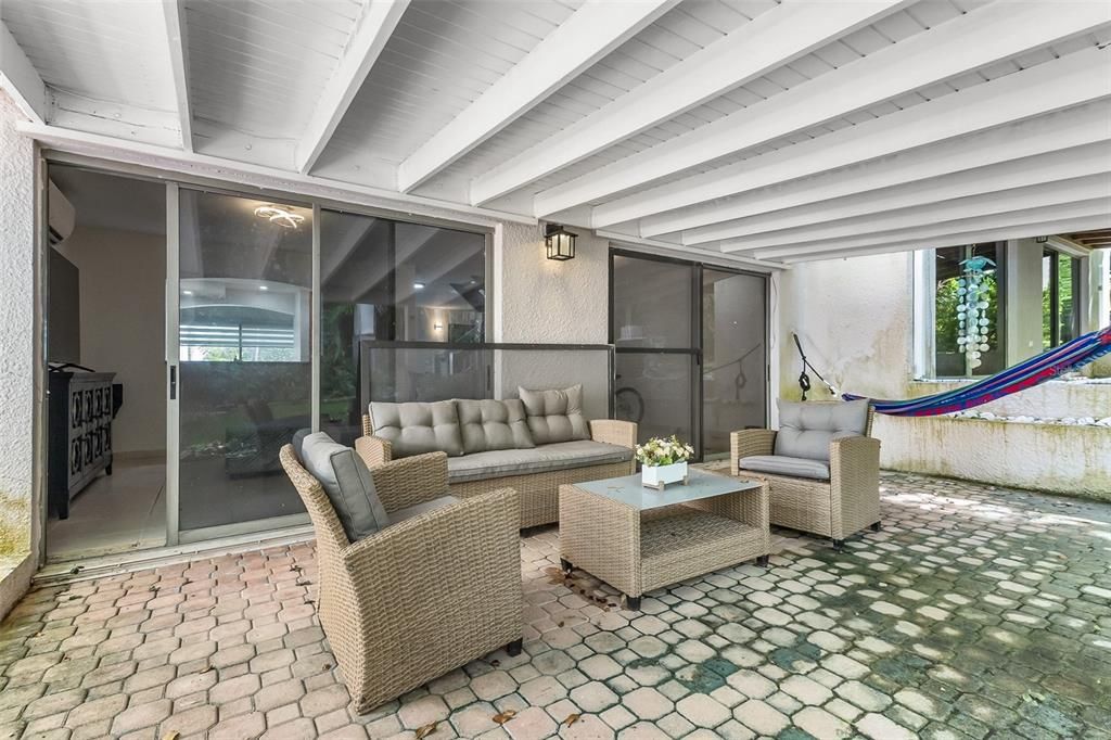 На продажу: $375,000 (3 спален, 2 ванн, 1758 Квадратных фут)