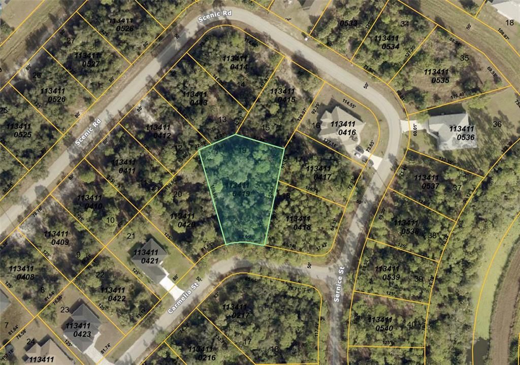 На продажу: $33,000 (0.39 acres)