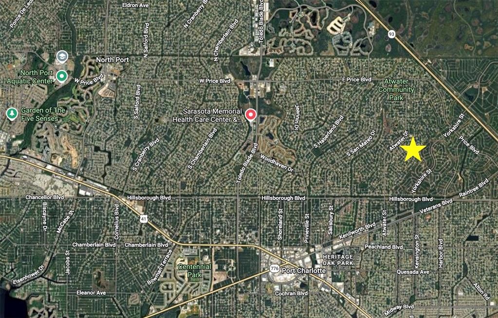 На продажу: $33,000 (0.39 acres)
