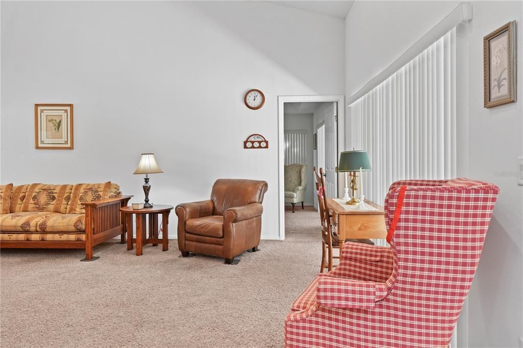 En Venta: $277,000 (3 camas, 2 baños, 1844 Pies cuadrados)