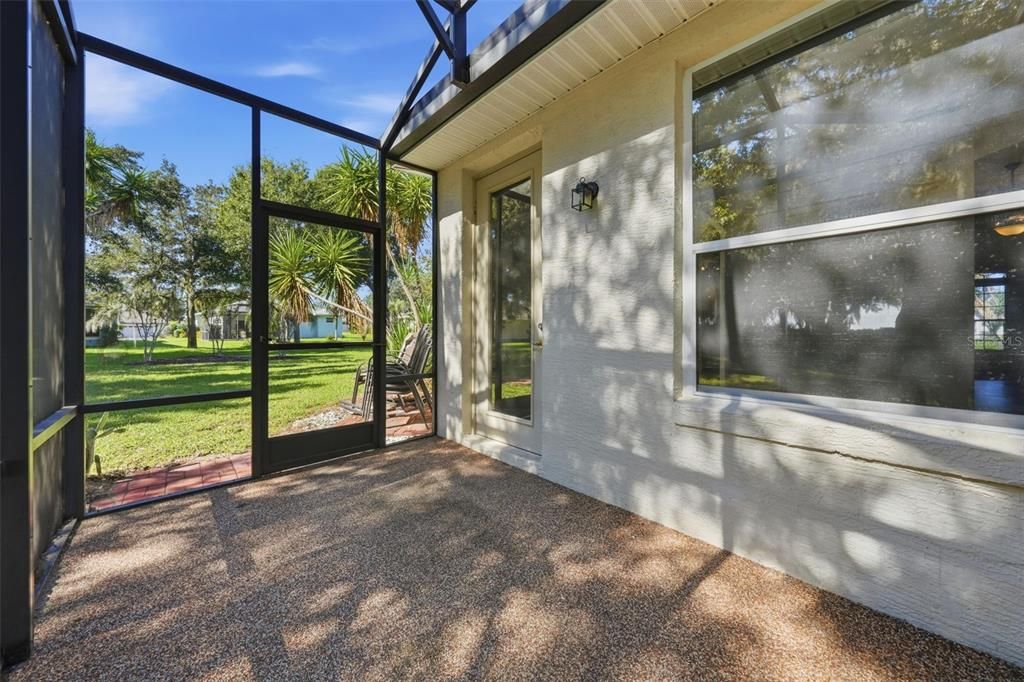 En Venta: $329,000 (2 camas, 2 baños, 2163 Pies cuadrados)