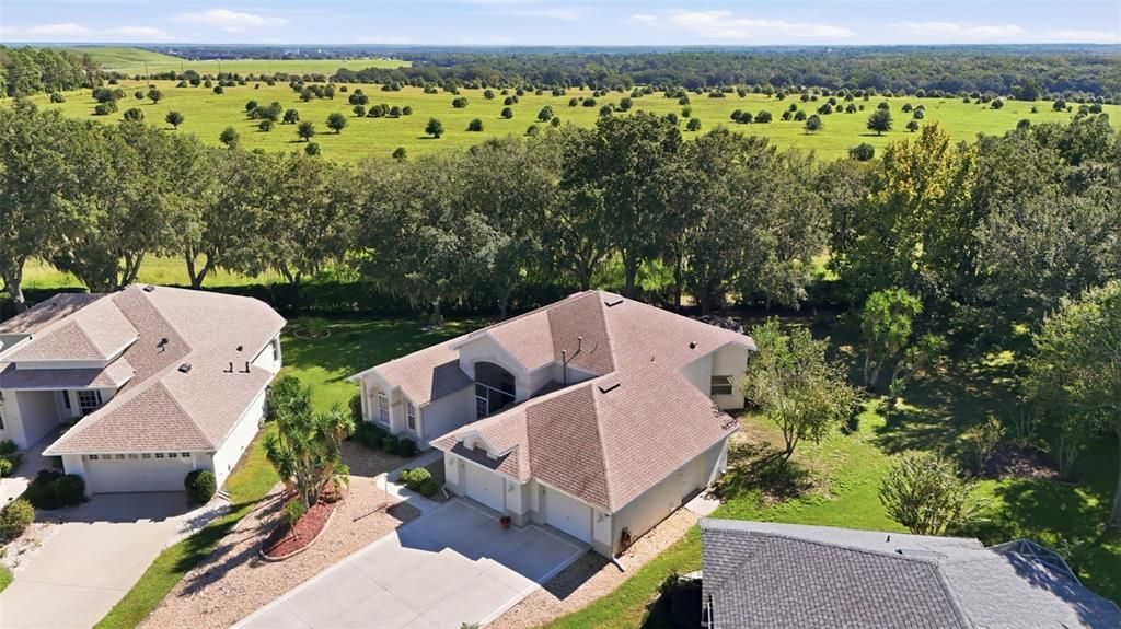 En Venta: $329,000 (2 camas, 2 baños, 2163 Pies cuadrados)
