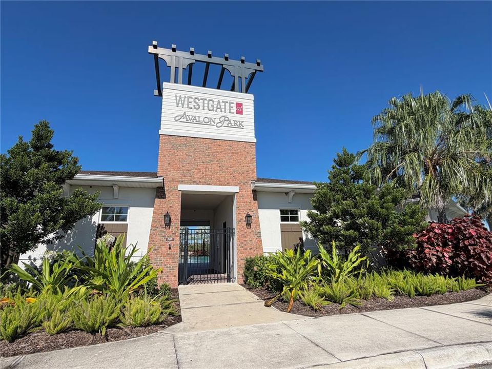 For Sale: $280,000 (3 beds, 2 baths, 1673 Square Feet)