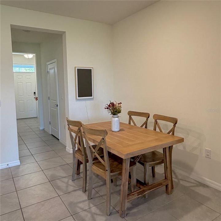 For Sale: $280,000 (3 beds, 2 baths, 1673 Square Feet)