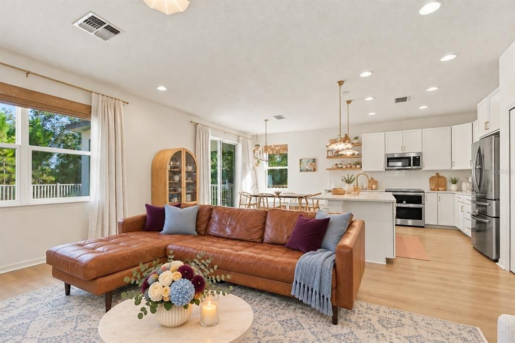 En Venta: $499,999 (3 camas, 2 baños, 2143 Pies cuadrados)