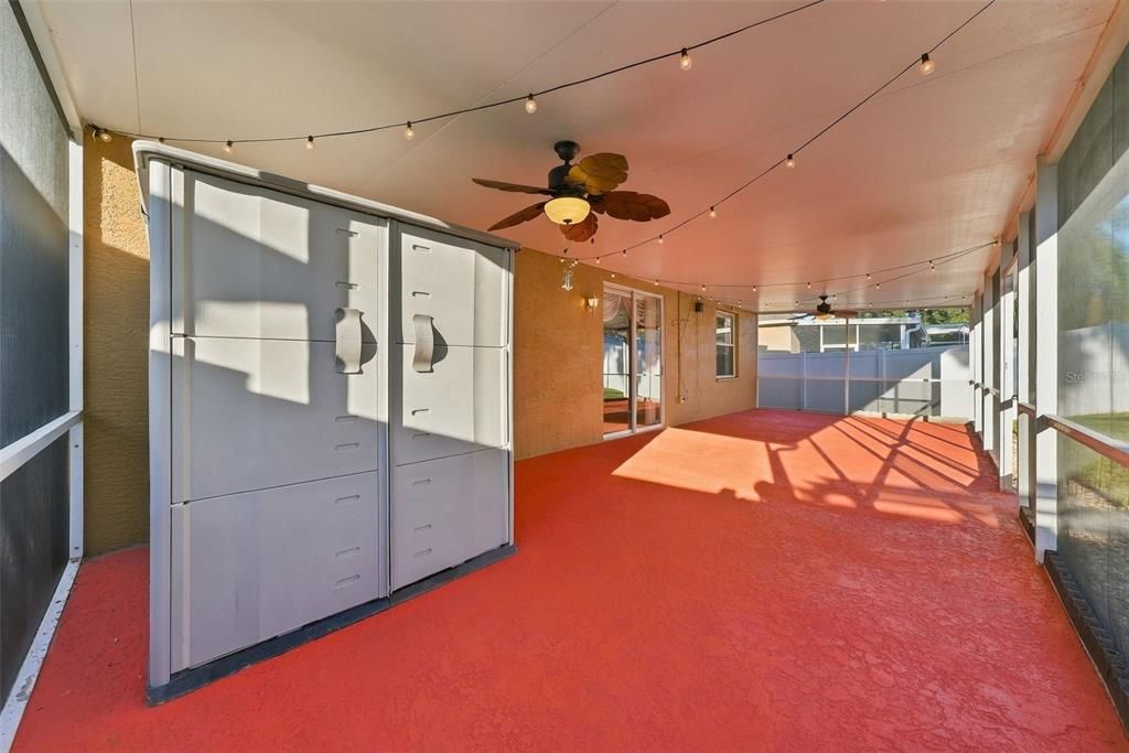 For Sale: $385,000 (4 beds, 2 baths, 1825 Square Feet)
