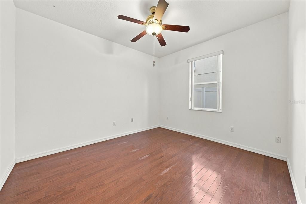 For Sale: $385,000 (4 beds, 2 baths, 1825 Square Feet)