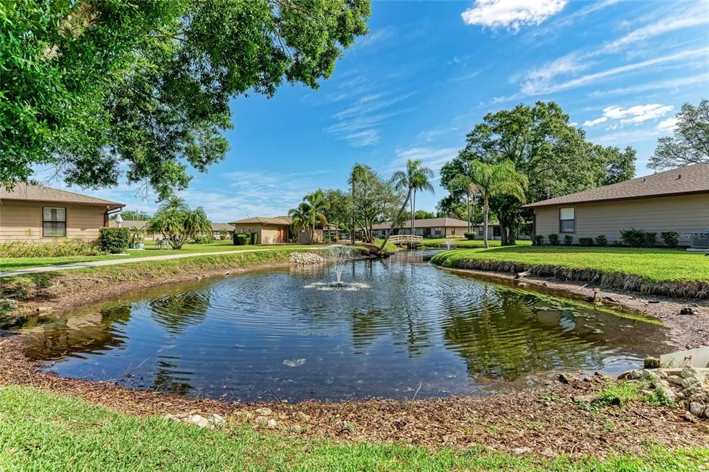 For Sale: $175,000 (2 beds, 2 baths, 1039 Square Feet)