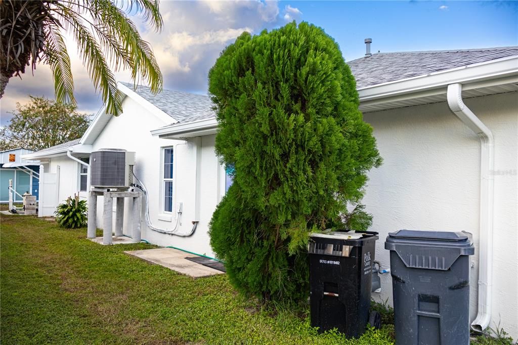 На продажу: $459,000 (4 спален, 2 ванн, 2069 Квадратных фут)
