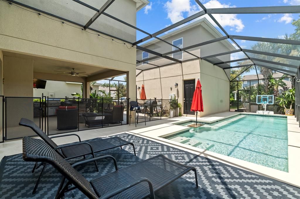 For Sale: $725,000 (5 beds, 4 baths, 3852 Square Feet)