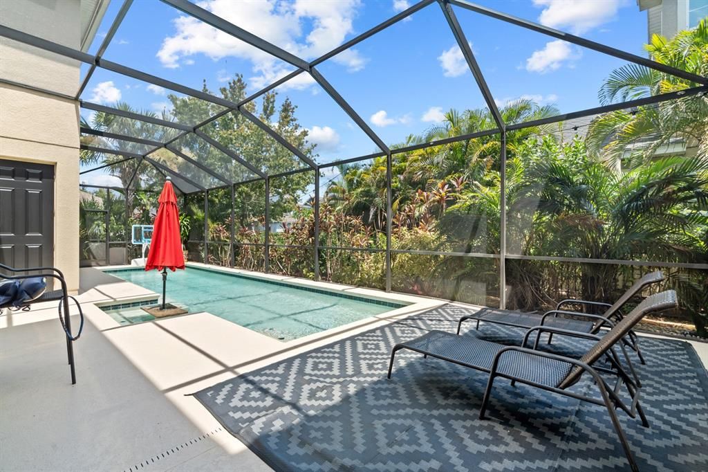 For Sale: $725,000 (5 beds, 4 baths, 3852 Square Feet)