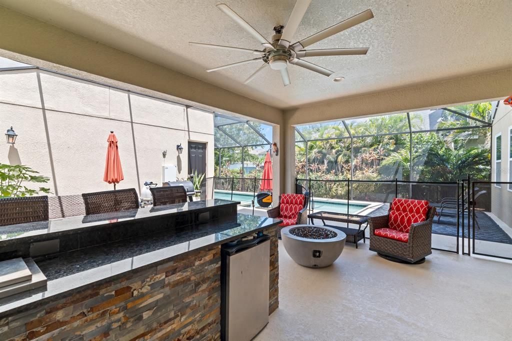 For Sale: $725,000 (5 beds, 4 baths, 3852 Square Feet)
