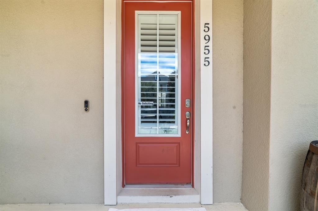 For Sale: $725,000 (5 beds, 4 baths, 3852 Square Feet)