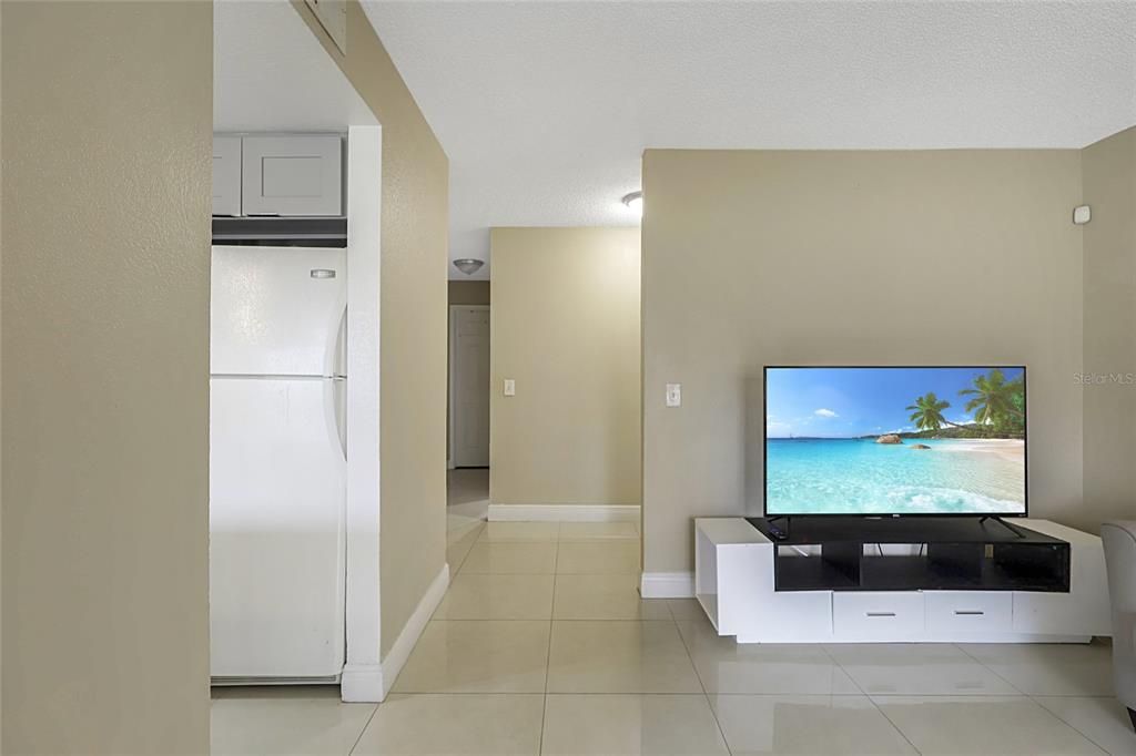 En Venta: $174,900 (2 camas, 2 baños, 905 Pies cuadrados)