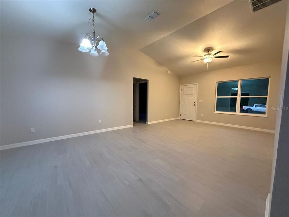 En Venta: $209,900 (3 camas, 2 baños, 1232 Pies cuadrados)