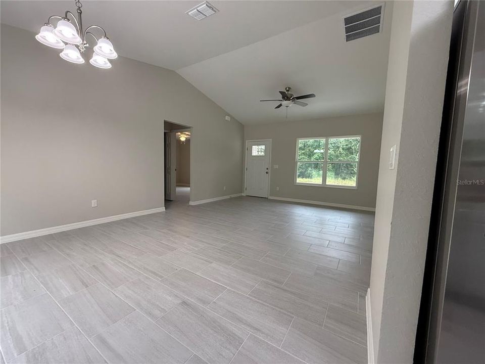 En Venta: $209,900 (3 camas, 2 baños, 1232 Pies cuadrados)