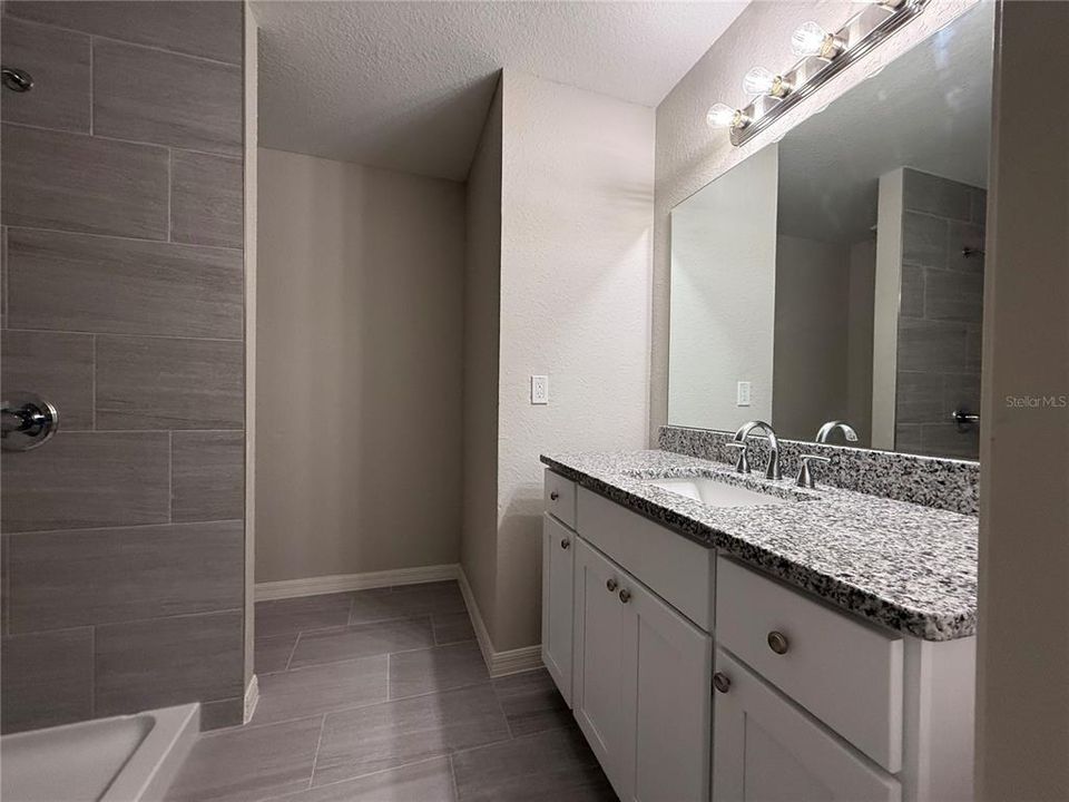 En Venta: $209,900 (3 camas, 2 baños, 1232 Pies cuadrados)