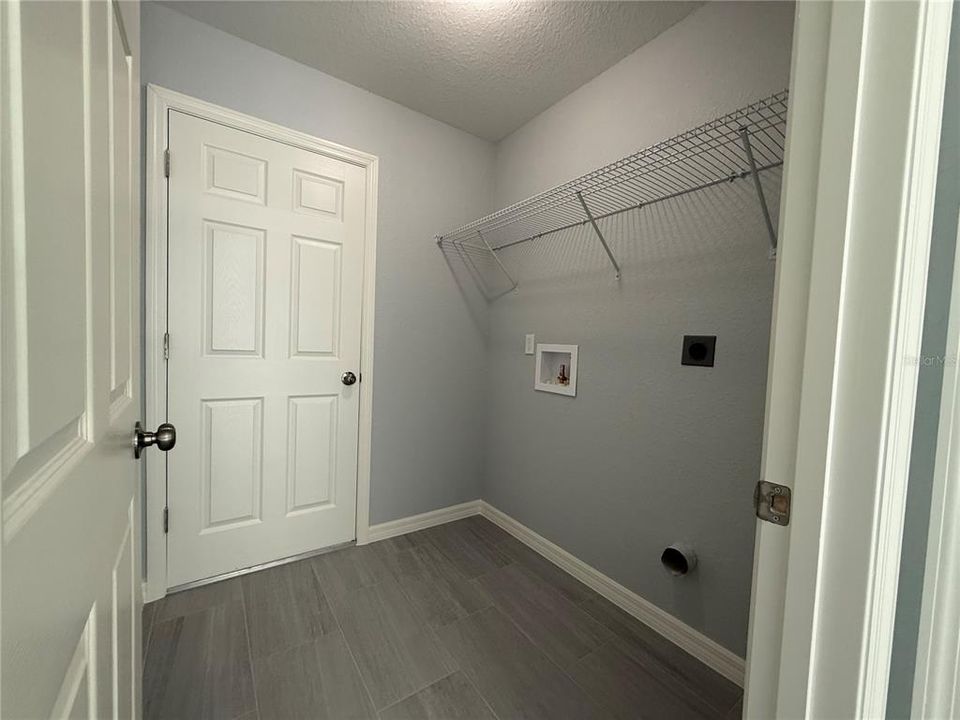 En Venta: $209,900 (3 camas, 2 baños, 1232 Pies cuadrados)