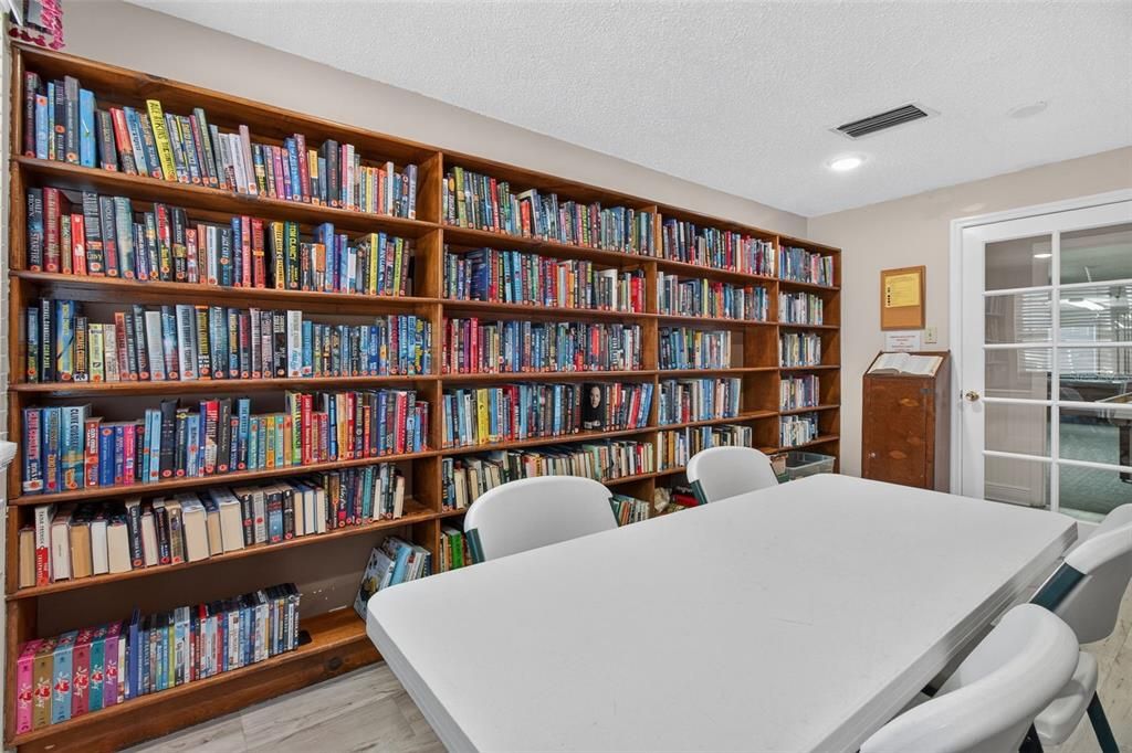 For Rent: $2,100 (2 beds, 2 baths, 1250 Square Feet)