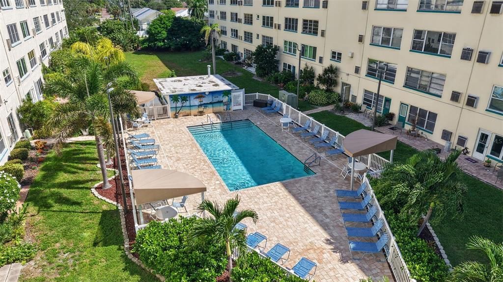 For Rent: $2,100 (2 beds, 2 baths, 1250 Square Feet)