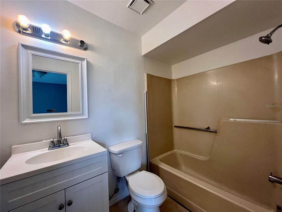 For Rent: $1,449 (2 beds, 2 baths, 1136 Square Feet)