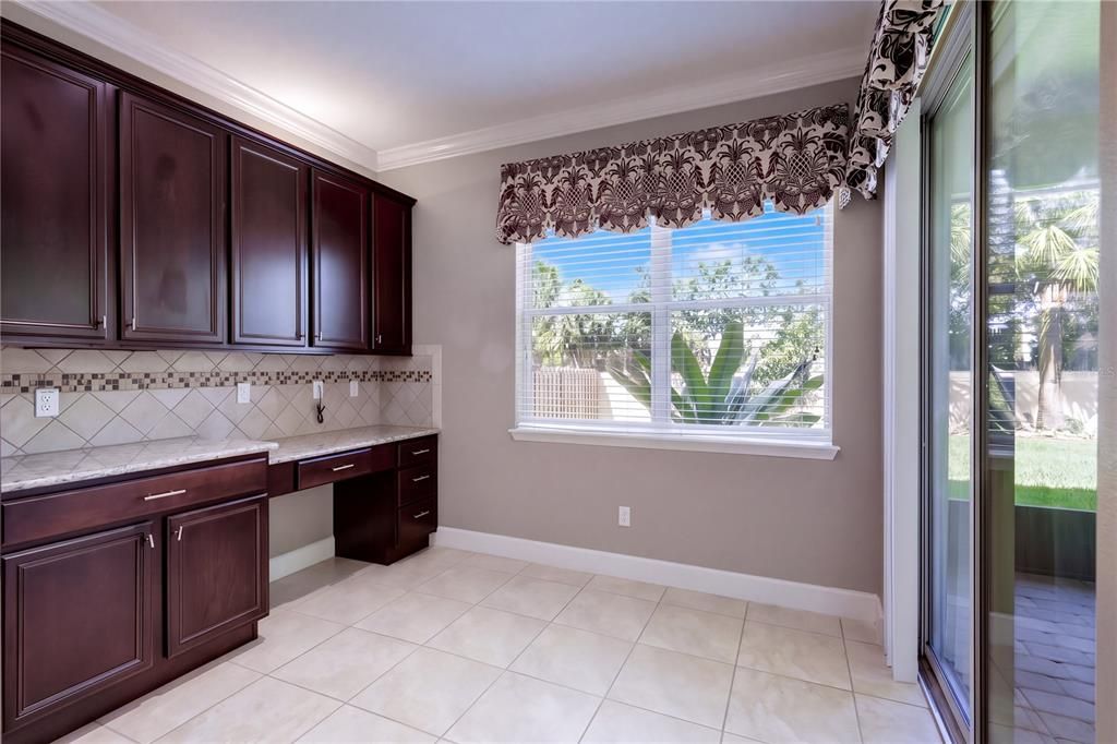 En Venta: $625,000 (3 camas, 2 baños, 1941 Pies cuadrados)