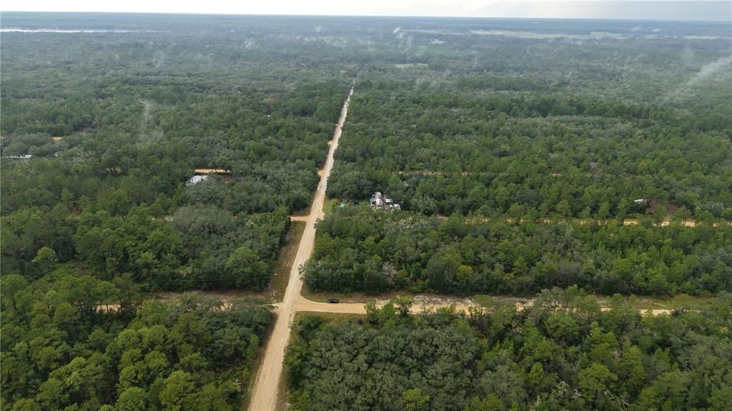 На продажу: $13,500 (0.22 acres)