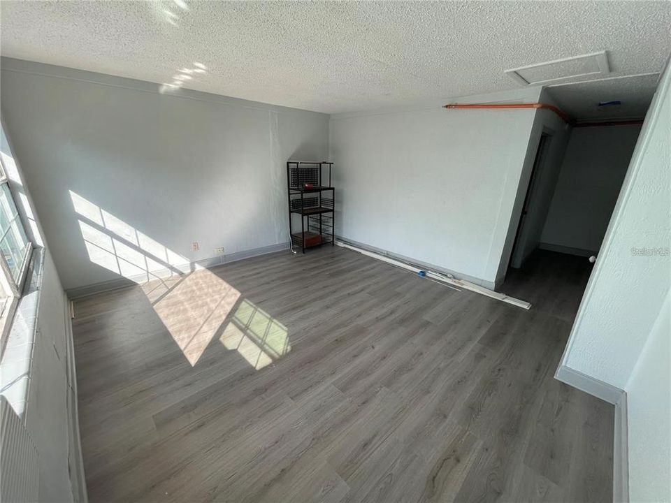 For Rent: $1,500 (1 beds, 1 baths, 550 Square Feet)