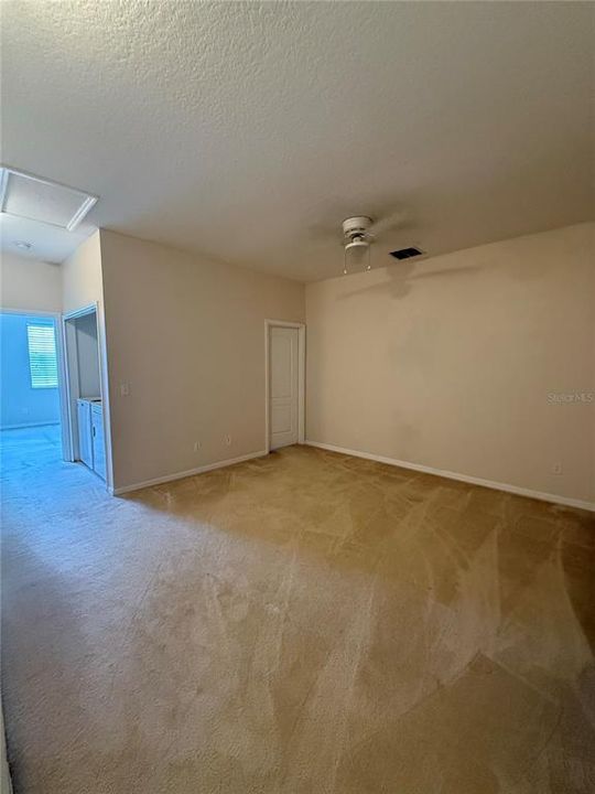 En Renta: $1,895 (2 camas, 2 baños, 1472 Pies cuadrados)