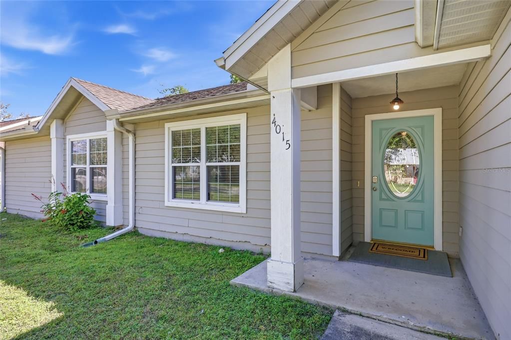 En Venta: $369,900 (4 camas, 2 baños, 1774 Pies cuadrados)