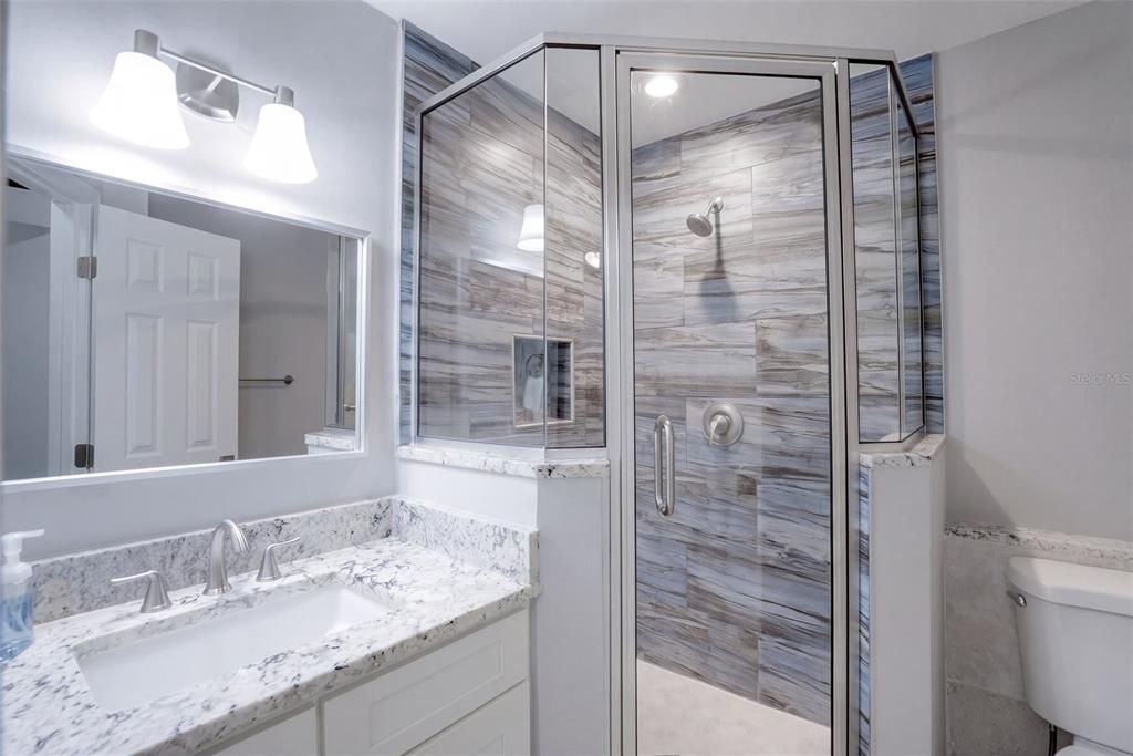 For Rent: $2,900 (2 beds, 2 baths, 1163 Square Feet)