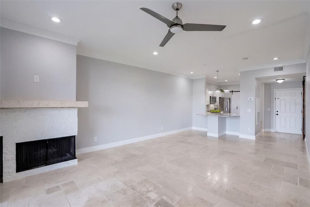 For Rent: $2,900 (2 beds, 2 baths, 1163 Square Feet)
