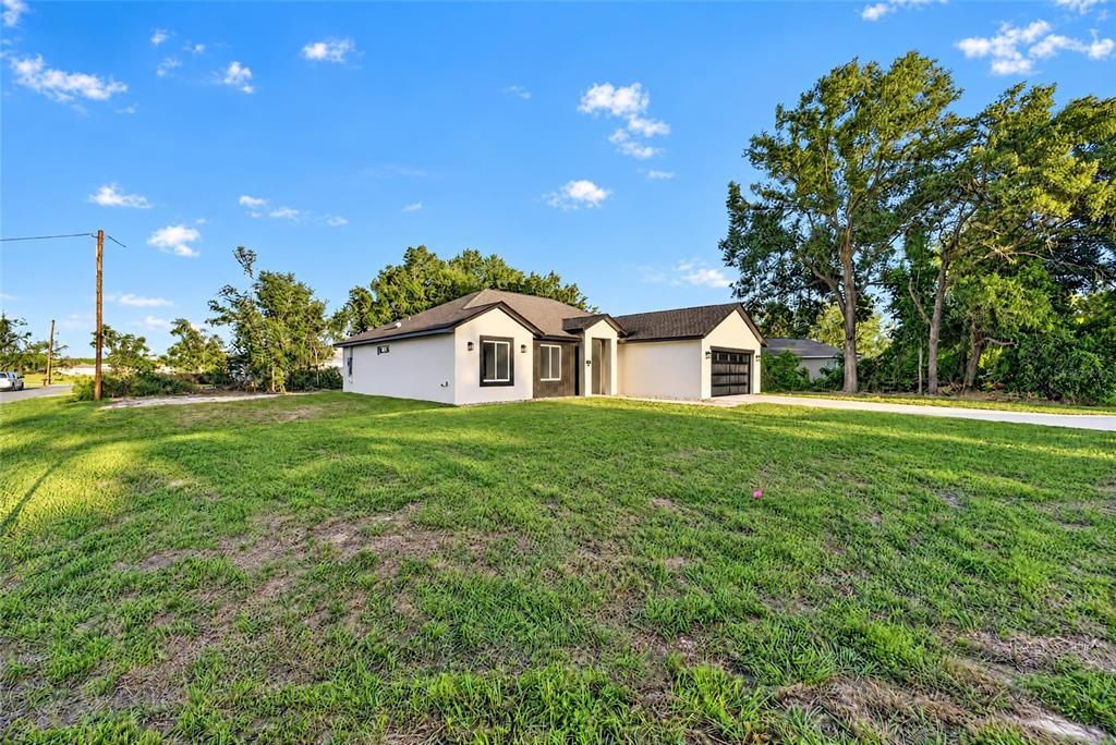 На продажу: $324,900 (4 спален, 2 ванн, 1863 Квадратных фут)