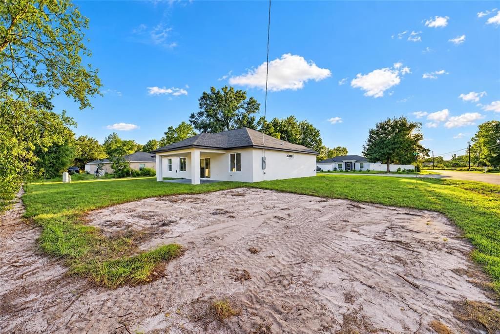 На продажу: $324,900 (4 спален, 2 ванн, 1863 Квадратных фут)
