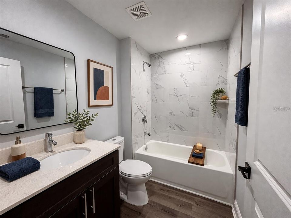 For Sale: $255,000 (3 beds, 2 baths, 1006 Square Feet)