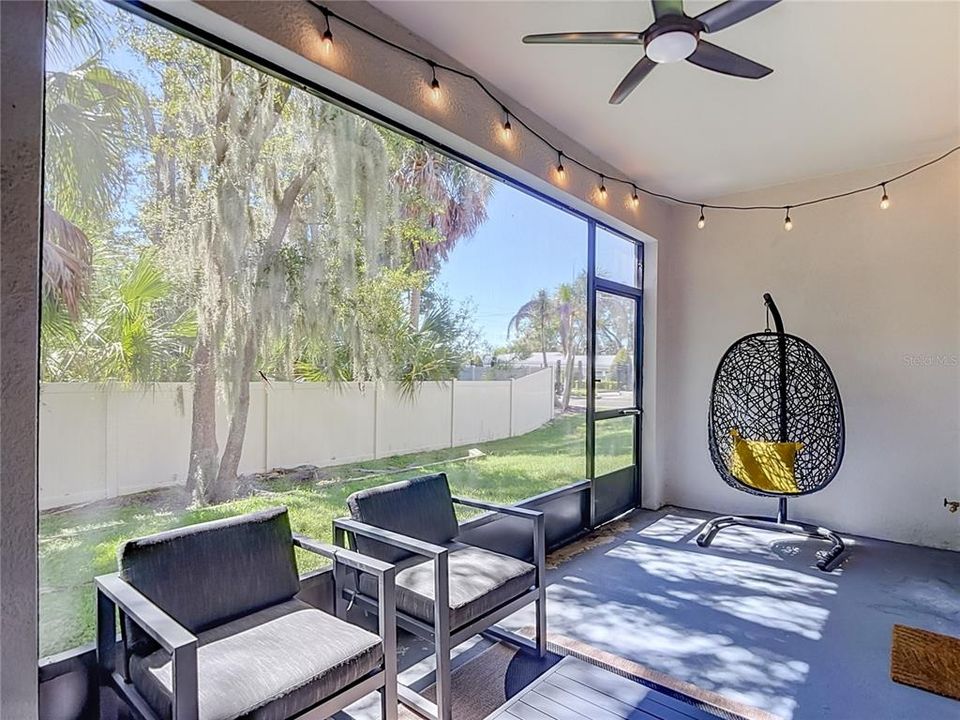 For Rent: $2,600 (3 beds, 2 baths, 1673 Square Feet)