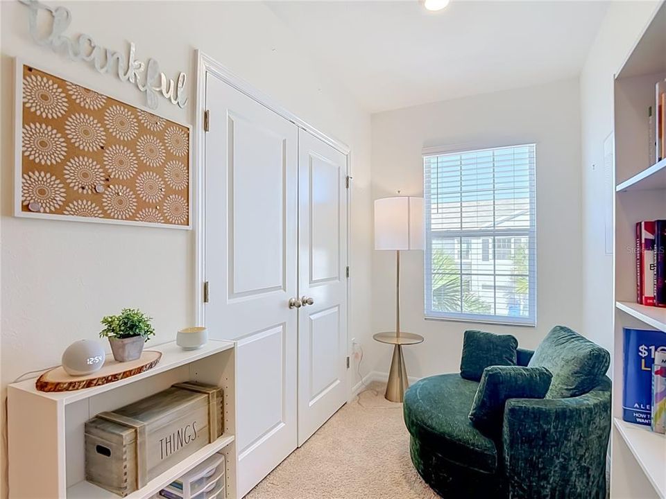 For Rent: $2,600 (3 beds, 2 baths, 1673 Square Feet)