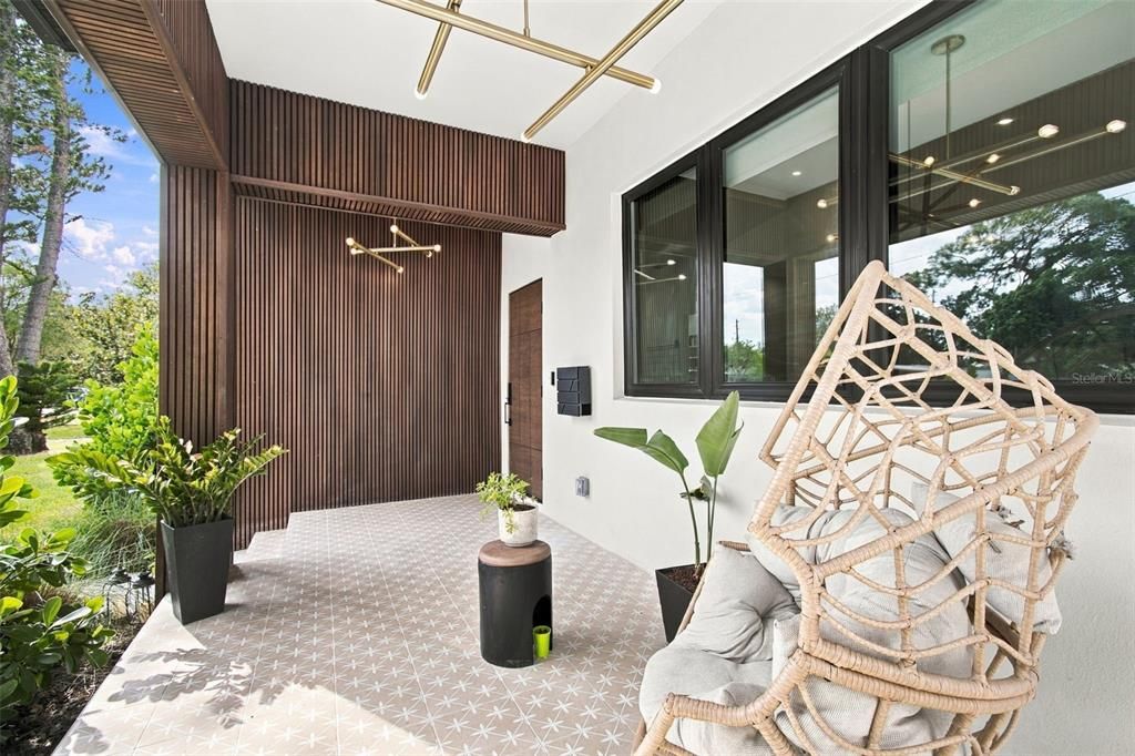 На продажу: $899,999 (4 спален, 2 ванн, 2075 Квадратных фут)
