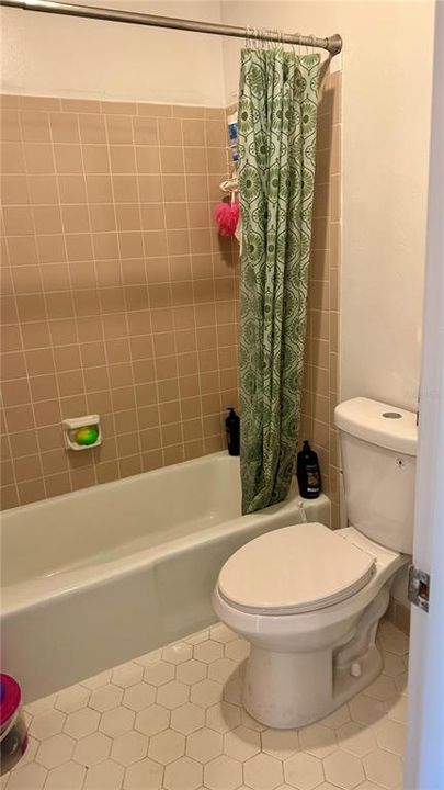 For Sale: $250,000 (3 beds, 2 baths, 1500 Square Feet)