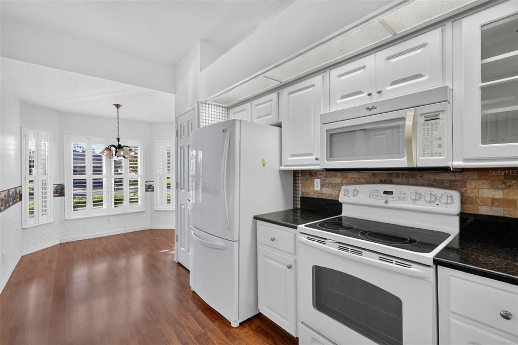 For Sale: $269,900 (3 beds, 2 baths, 1622 Square Feet)
