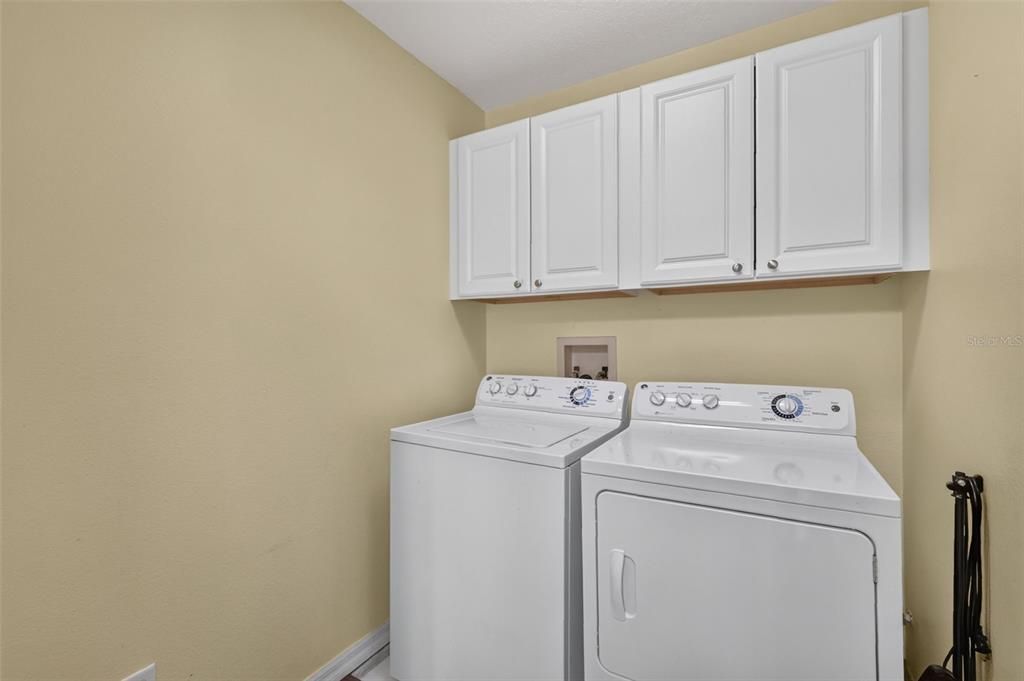 For Sale: $269,900 (3 beds, 2 baths, 1622 Square Feet)