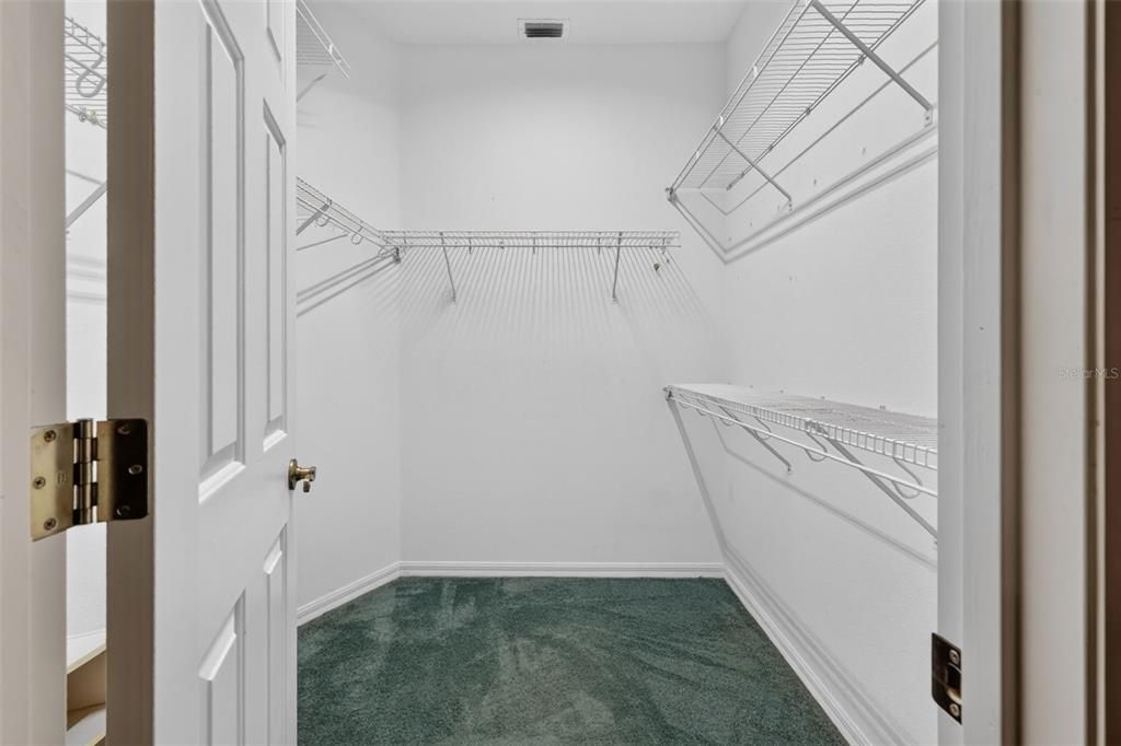 For Sale: $269,900 (3 beds, 2 baths, 1622 Square Feet)